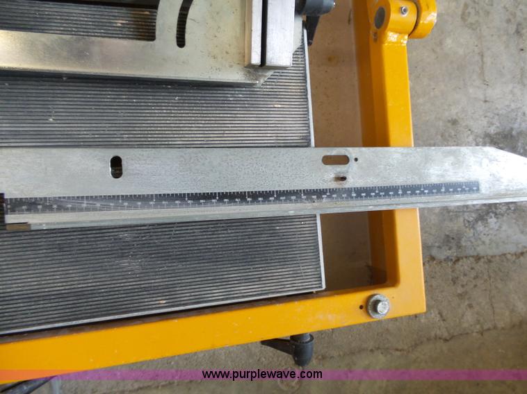 image for item BE9907 2007 Felker FRS-38T rail tile saw