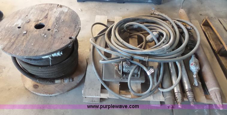 image for item BF9001 (4) pencil hog units