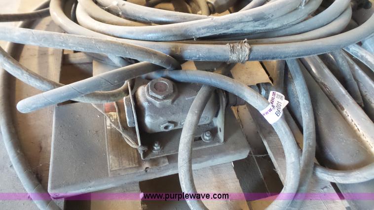 image for item BF9001 (4) pencil hog units