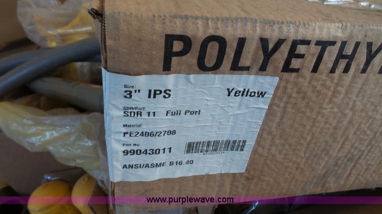 image for item BF9004 Assorted gas pipe and gas fittings