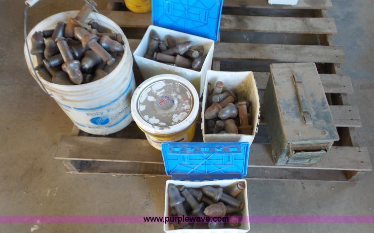 image for item BF9005 (146) carbide tip rock teeth