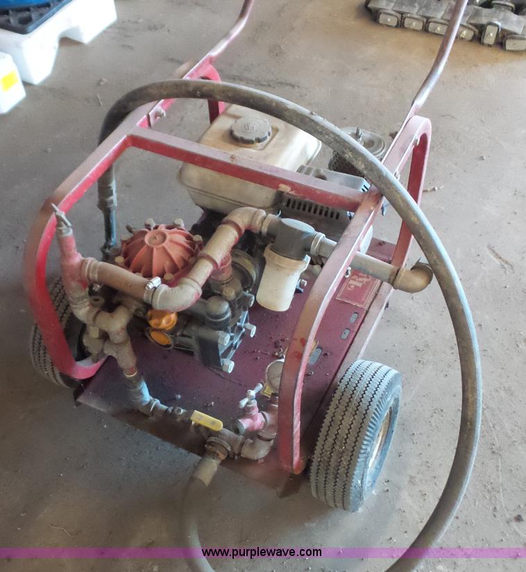 image for item BF9007 Rice hydrostatic test pump