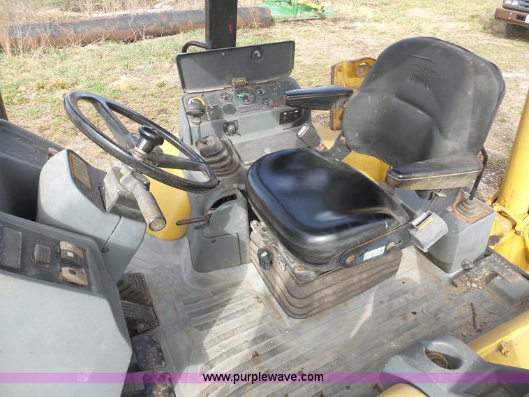 image for item BH9370 1997 Caterpillar 426C backhoe