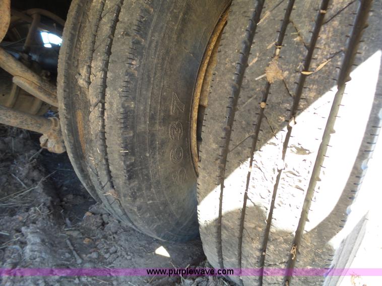 image for item BL9577 2011 Overbilt tilt deck trailer