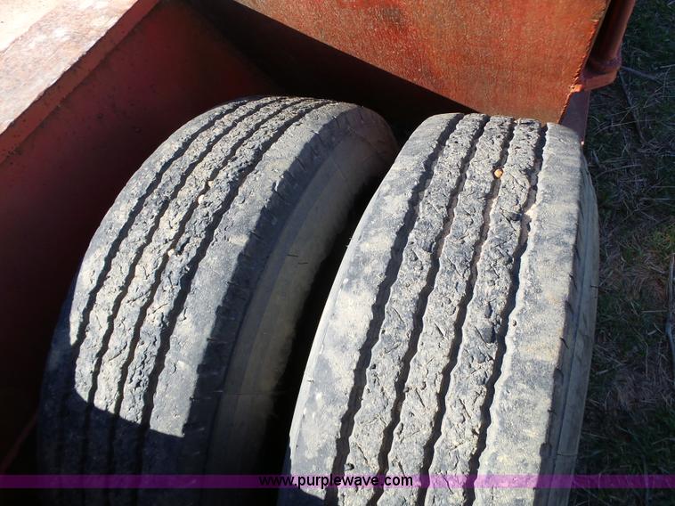 image for item BL9579 1964 Load Craft M3-909-RGN-S1B equipment trailer