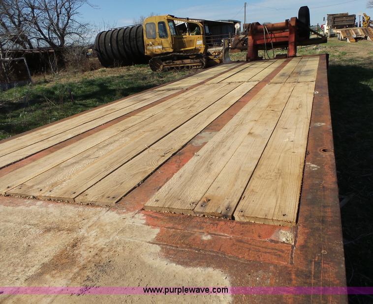 image for item BL9579 1964 Load Craft M3-909-RGN-S1B equipment trailer