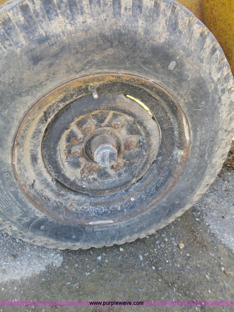 image for item BL9580 1979 Worthington air compressor