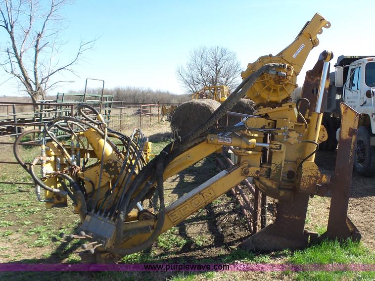 image for item BL9581 Bron V75 dozer cable plow