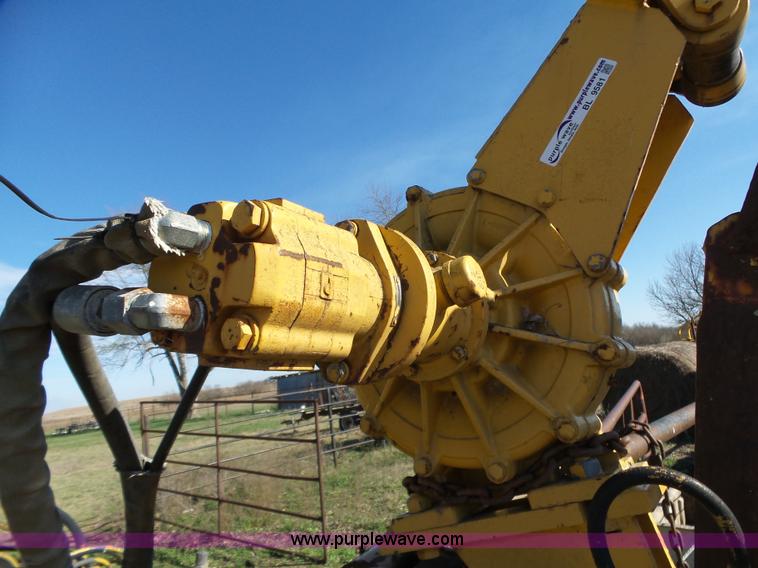 image for item BL9581 Bron V75 dozer cable plow