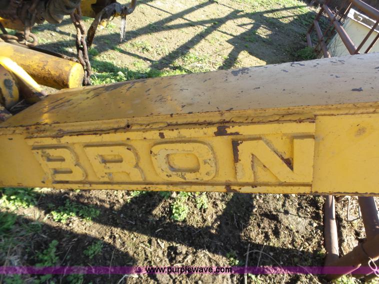 image for item BL9581 Bron V75 dozer cable plow