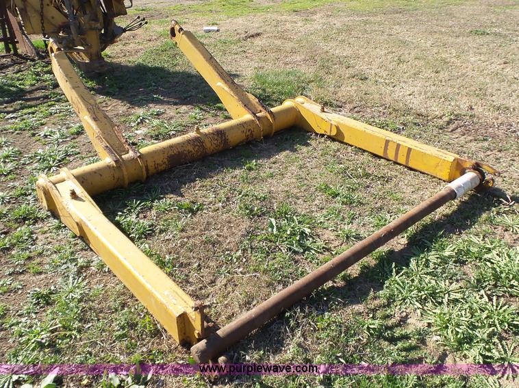 image for item BL9581 Bron V75 dozer cable plow