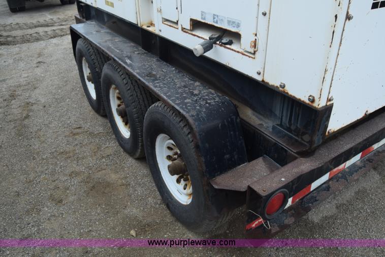 image for item BX9887 Multiquip Whisperwatt AC generator