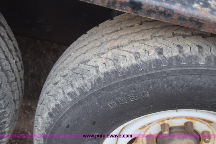 image for item BX9887 Multiquip Whisperwatt AC generator