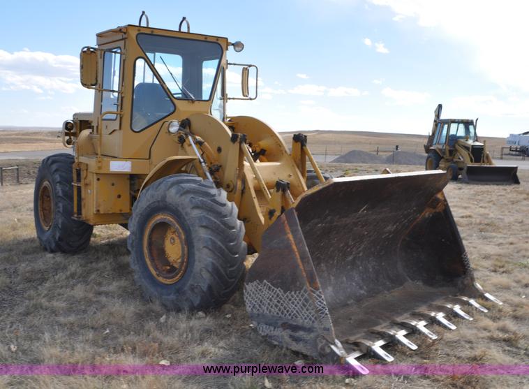 image for item G7019 1979 Caterpillar 950 wheel loader