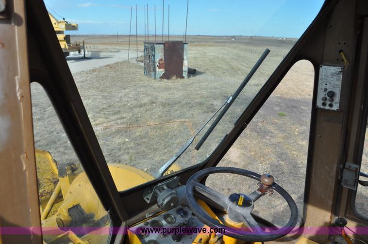 image for item G7019 1979 Caterpillar 950 wheel loader