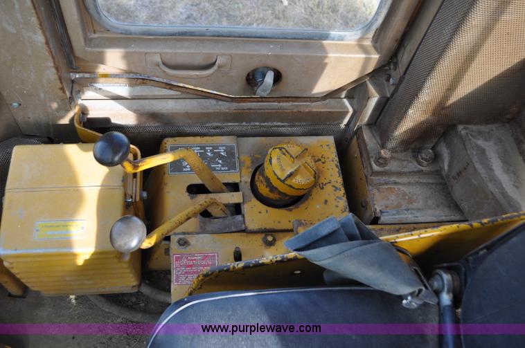 image for item G7019 1979 Caterpillar 950 wheel loader