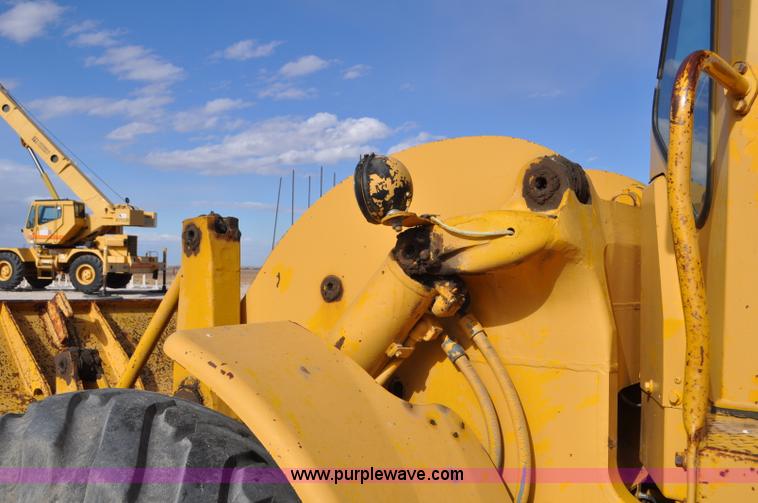 image for item G7019 1979 Caterpillar 950 wheel loader