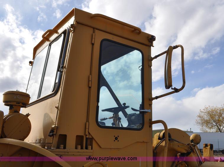image for item G7019 1979 Caterpillar 950 wheel loader
