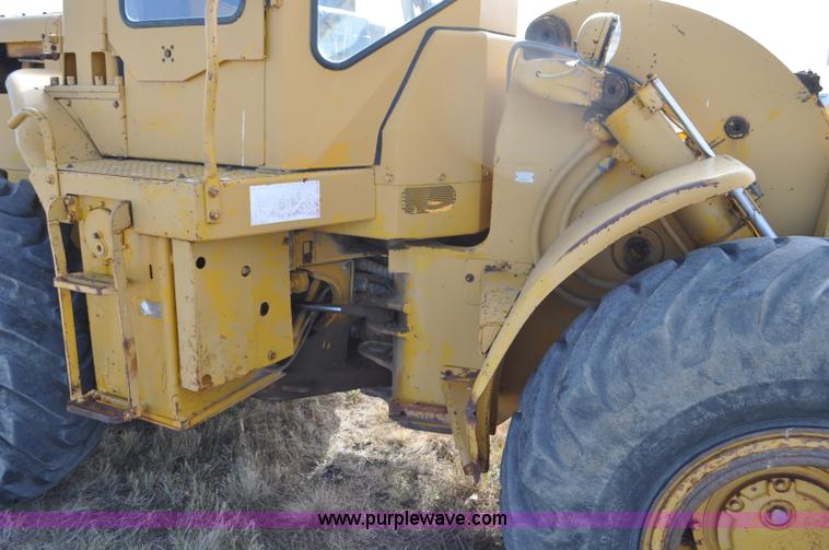 image for item G7019 1979 Caterpillar 950 wheel loader