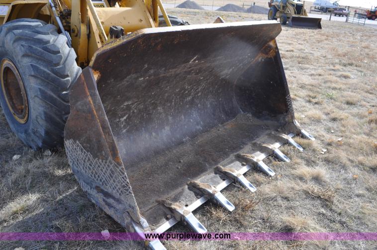 image for item G7019 1979 Caterpillar 950 wheel loader