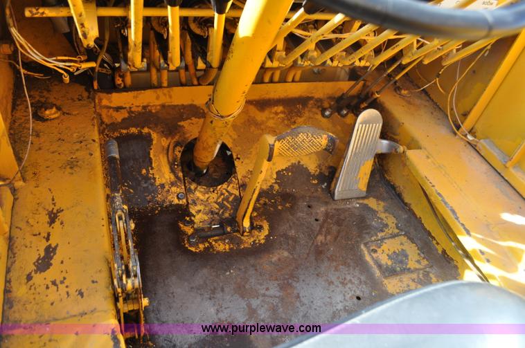 image for item G7020 Galion 150F crane