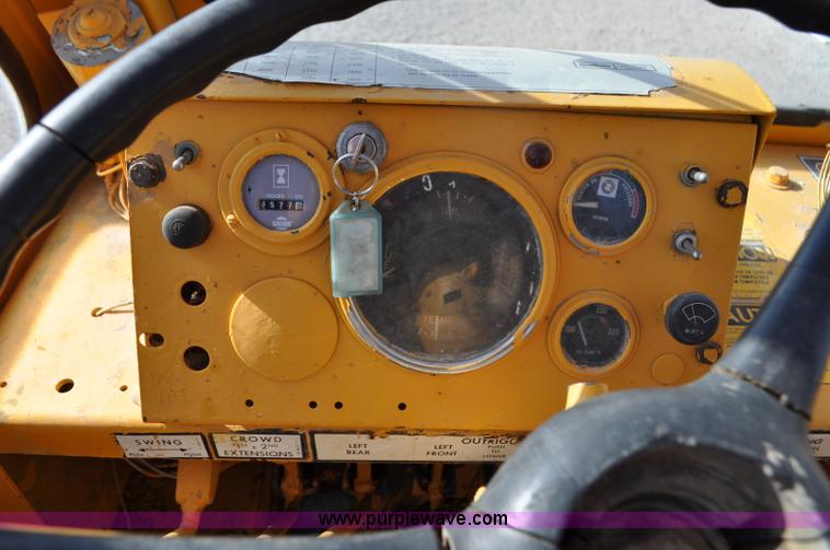 image for item G7020 Galion 150F crane