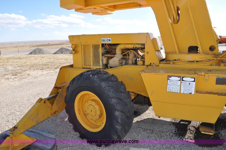 image for item G7020 Galion 150F crane