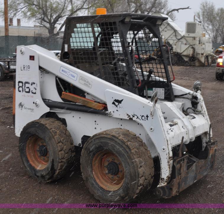 image for item G7324 1999 Bobcat 863 F series skid steer
