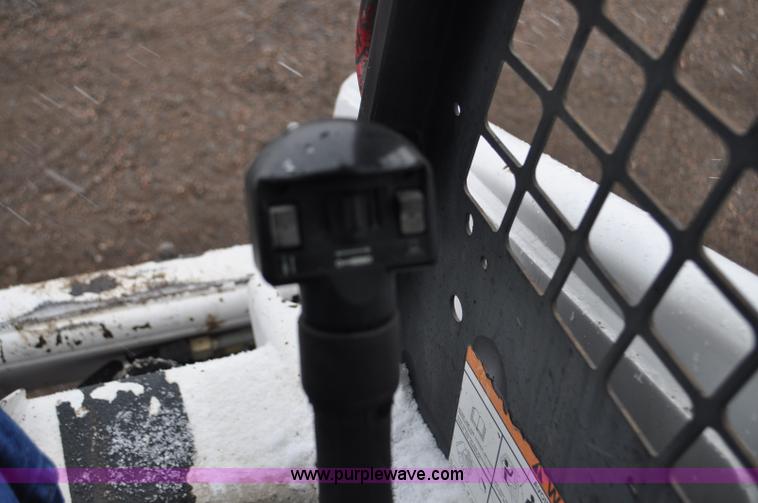 image for item G7324 1999 Bobcat 863 F series skid steer