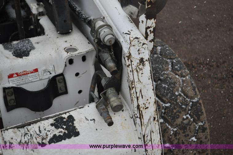 image for item G7324 1999 Bobcat 863 F series skid steer
