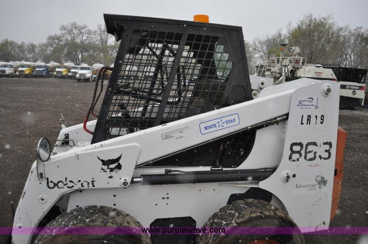 image for item G7324 1999 Bobcat 863 F series skid steer