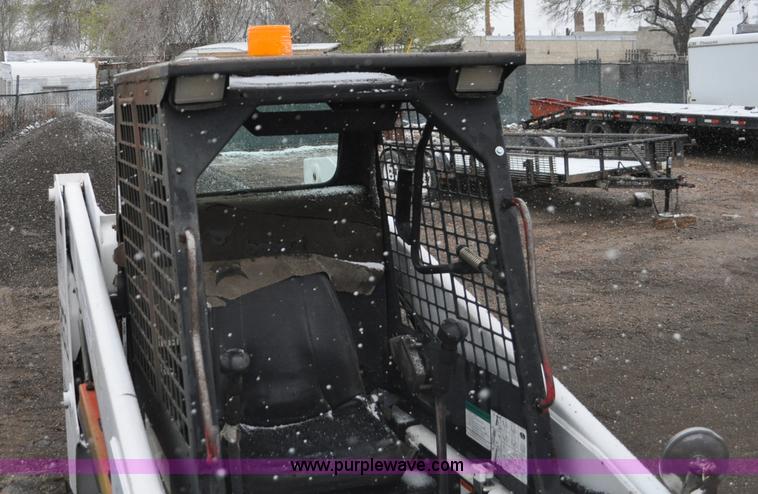 image for item G7324 1999 Bobcat 863 F series skid steer