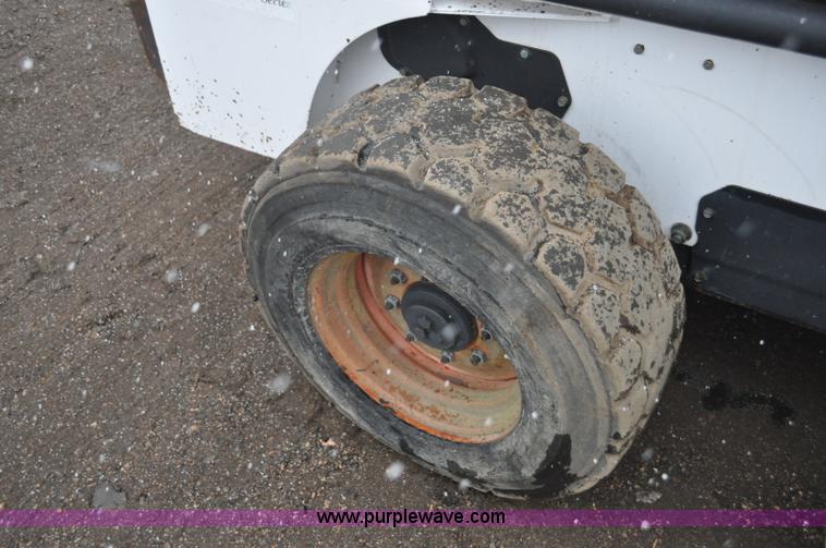 image for item G7324 1999 Bobcat 863 F series skid steer