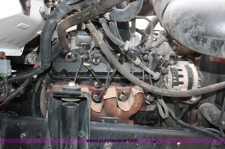 image for item H8017 2000 Chevrolet C6500 concrete pump truck