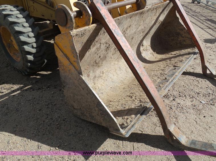 image for item J6180 1998 John Deere 310SE backhoe