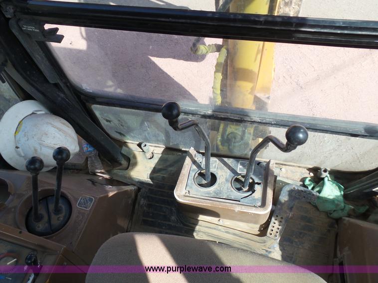 image for item J6180 1998 John Deere 310SE backhoe