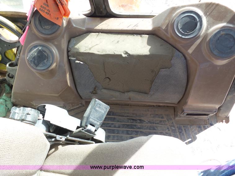 image for item J6180 1998 John Deere 310SE backhoe