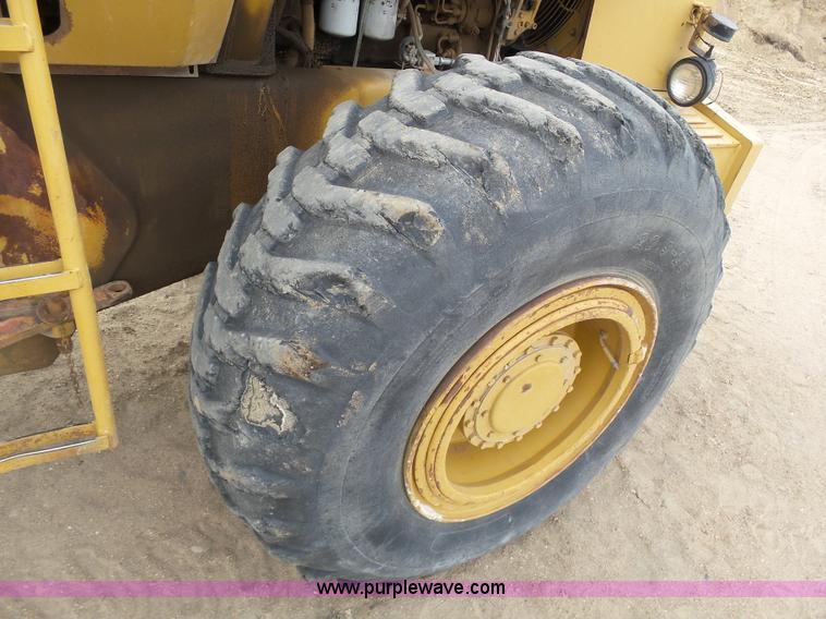 image for item J6182 Fiat-Allis 645B wheel loader