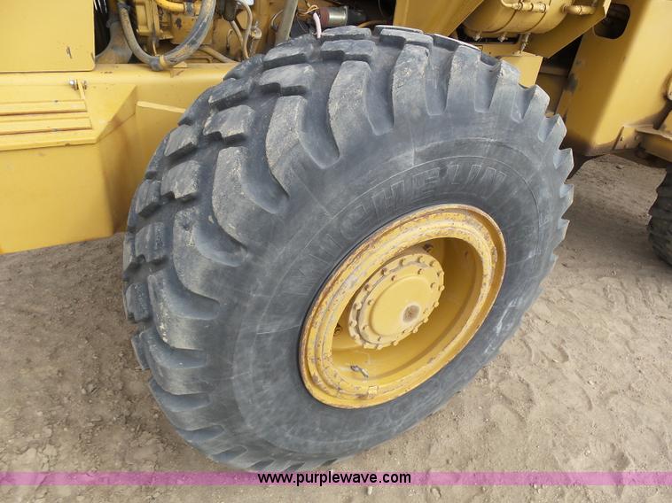image for item J6182 Fiat-Allis 645B wheel loader