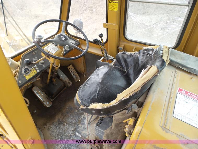 image for item J6182 Fiat-Allis 645B wheel loader
