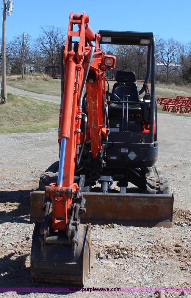 image for item J7556 Kubota U35 compact excavator