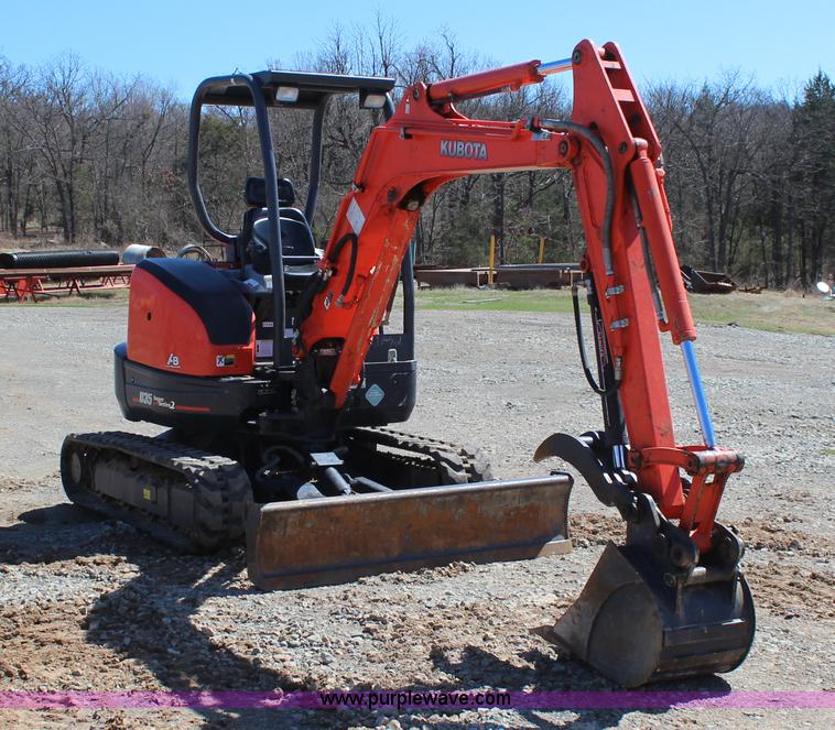 image for item J7556 Kubota U35 compact excavator