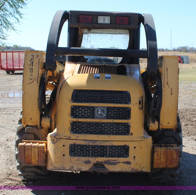 image for item J7558 2003 John Deere 270 skid steer