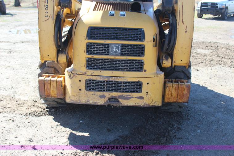 image for item J7558 2003 John Deere 270 skid steer