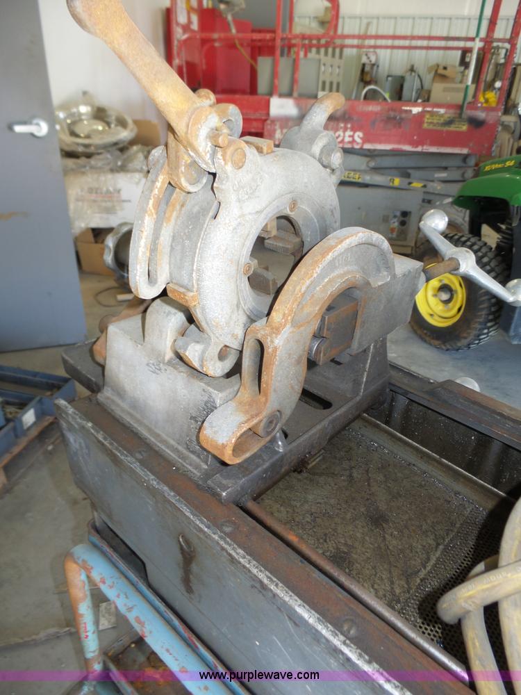 image for item J8936 Oster pipe threader