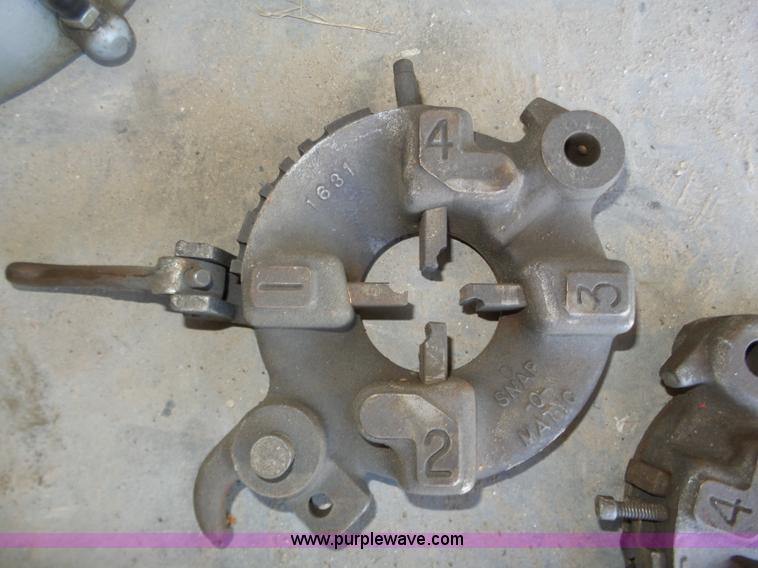 image for item J8936 Oster pipe threader