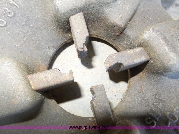 image for item J8936 Oster pipe threader