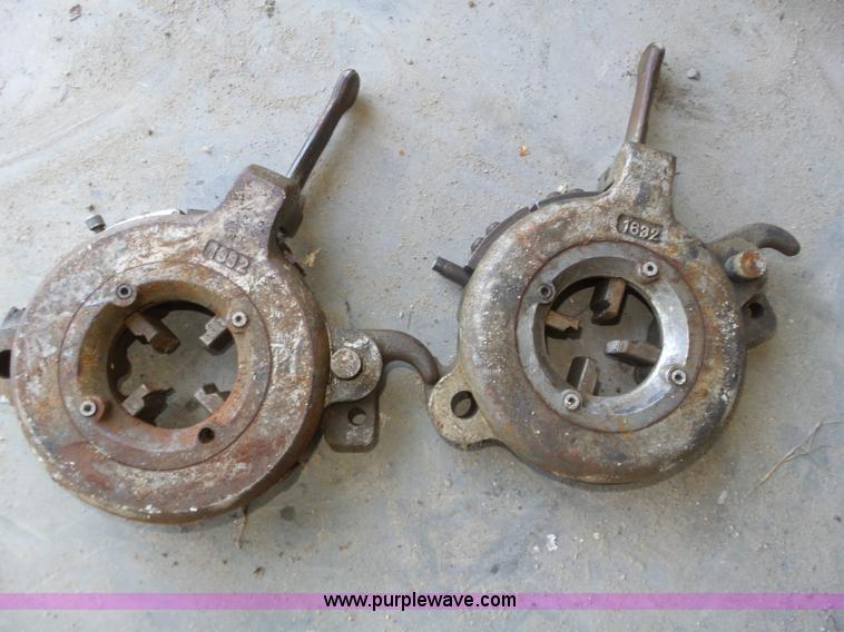 image for item J8936 Oster pipe threader