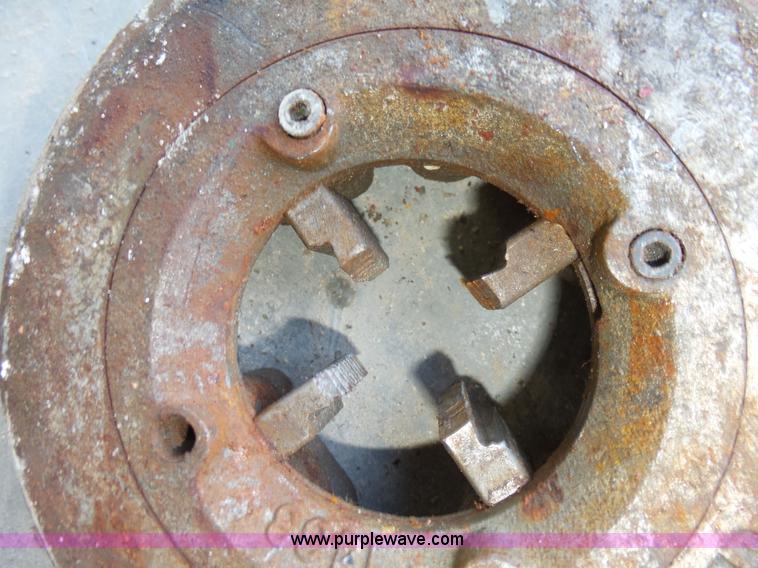 image for item J8936 Oster pipe threader