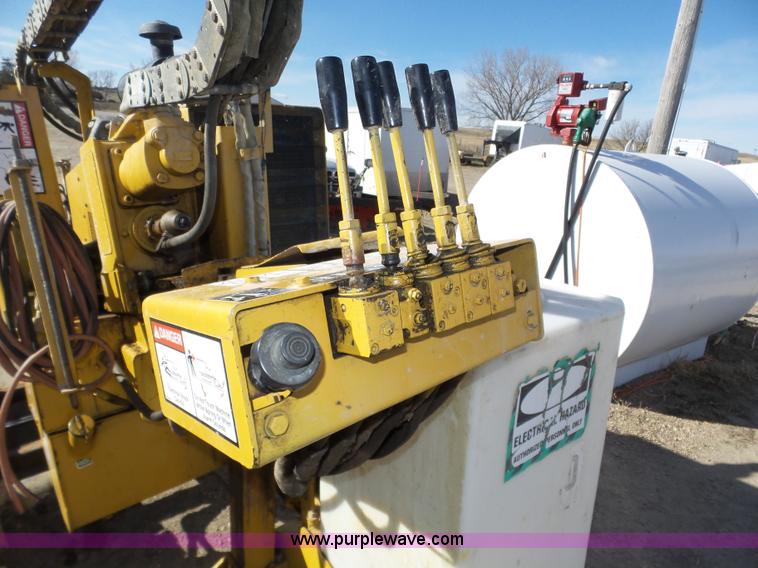 image for item J8954 1998 Vermeer D16X20 directional boring unit